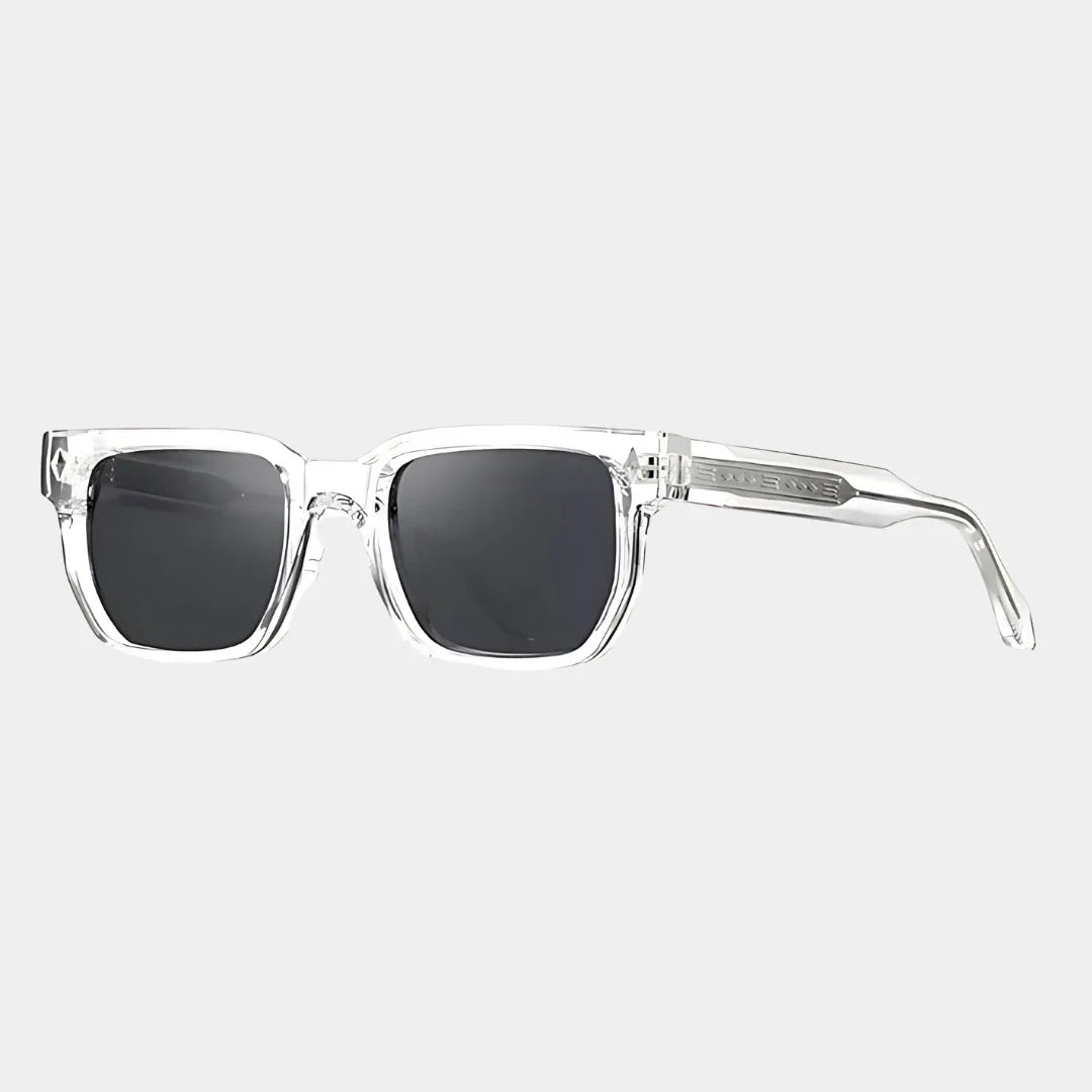 Montel | Lazare